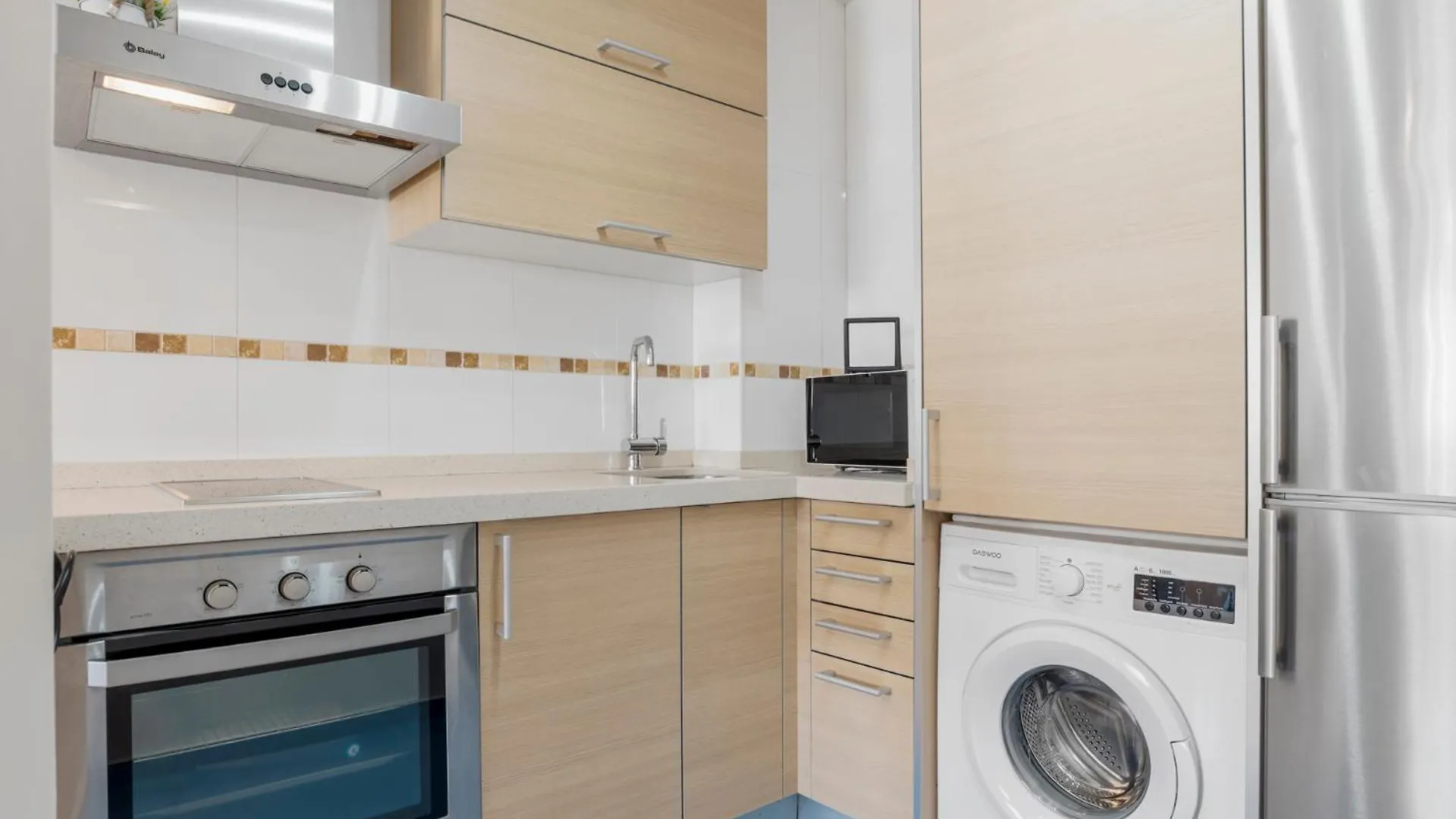 Apartment Escapada Al Paraiso En Malaga-Playa A Un Minuto Spain